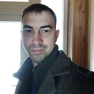 Muž 35 rokov Piešťany