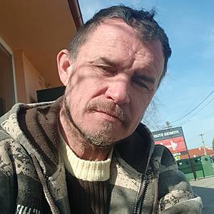 Muž 42 rokov Topoľčany
