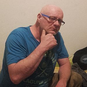 Muž 52 rokov Trenčín