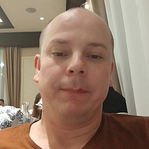 Muž 42 rokov Skalica