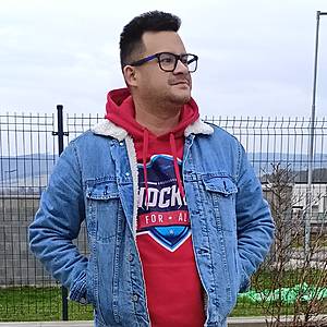 Muž 32 rokov Bratislava