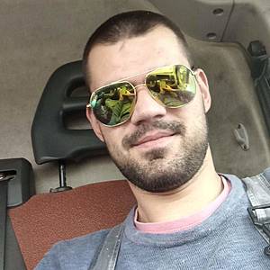 Muž 29 rokov Hlohovec