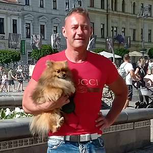 Muž 44 rokov Banská Bystrica