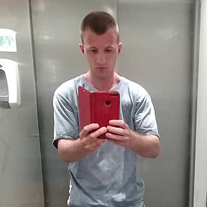 Muž 28 rokov Gelnica
