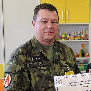 Muž 56 rokov Nitra