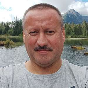 Muž 53 rokov Humenné
