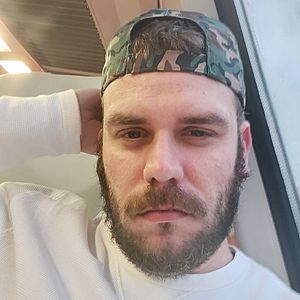 Muž 31 rokov Nové Zámky