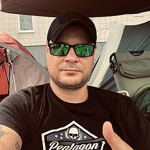 Muž 42 rokov Bratislava