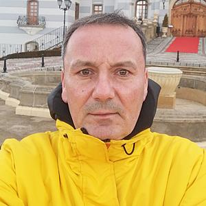 Muž 54 rokov Lučenec