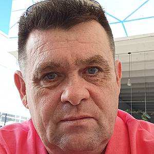 Muž 54 rokov Banská Bystrica