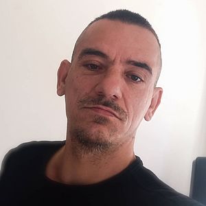 Muž 44 rokov Hlohovec