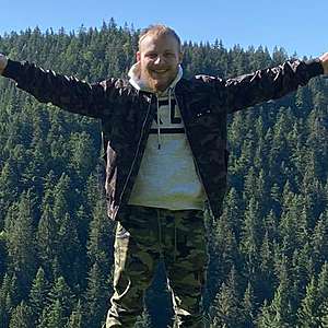 Muž 25 rokov Považská Bystrica