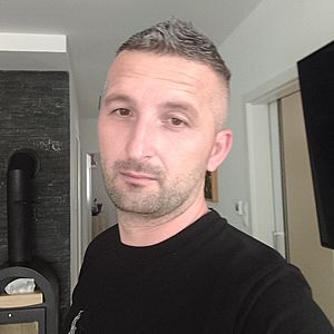 Muž 38 rokov Zlaté Moravce