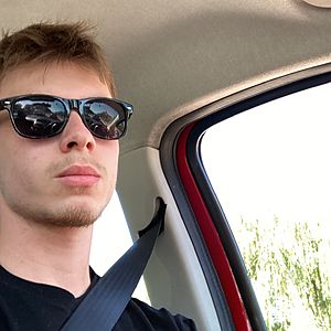 Muž 20 rokov Prešov