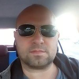 Muž 23 rokov Zvolen