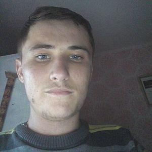 Muž 21 rokov Nová Dubnica