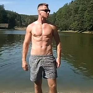 Muž 33 rokov Skalica