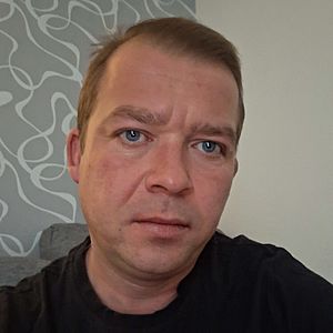 Muž 44 rokov Bratislava