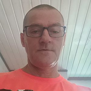 Muž 54 rokov Poltár