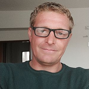 Muž 46 rokov Púchov