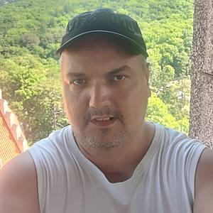 Muž 34 rokov Topoľčany