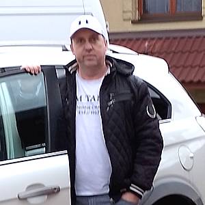 Muž 47 rokov Trenčín