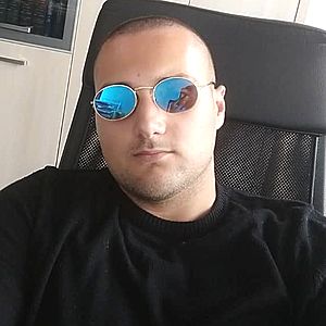 Muž 28 rokov Bratislava