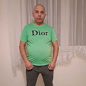 Muž 42 rokov Sabinov