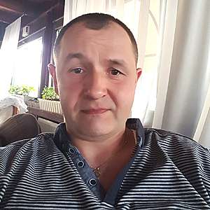 Muž 42 rokov Trebišov