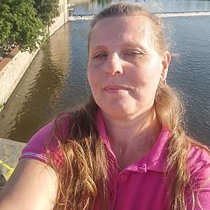 Žena 55 rokov Senec