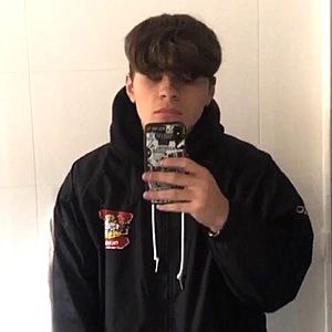 Muž 21 rokov Trstená