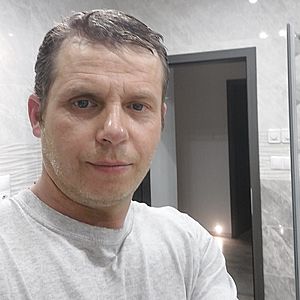 Muž 46 rokov Nitra