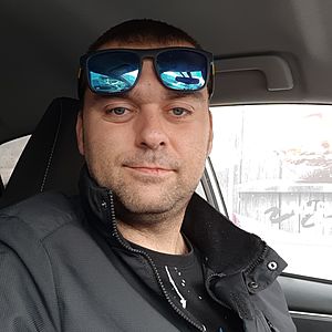 Muž 37 rokov Malacky