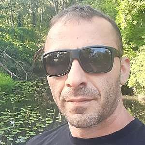 Muž 35 rokov Žarnovica