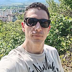 Muž 37 rokov Prešov