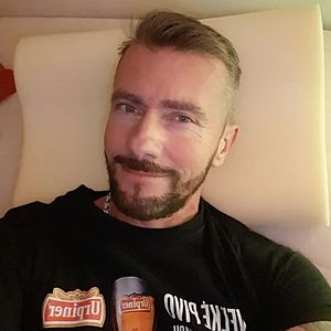 Muž 49 rokov Bratislava