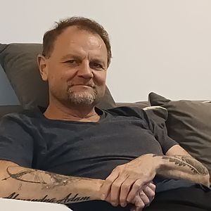 Muž 49 rokov Trenčín