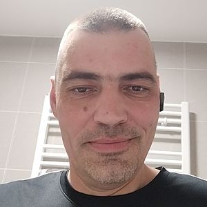 Muž 44 rokov Myjava
