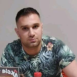 Muž 26 rokov Poltár