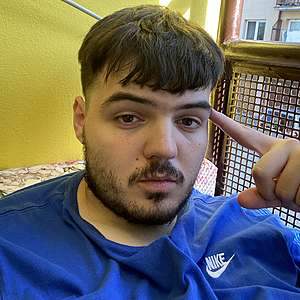 Muž 22 rokov Trenčín
