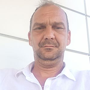 Muž 47 rokov Malacky