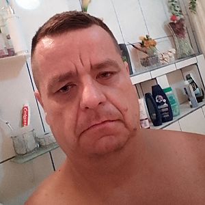 Muž 46 rokov Michalovce
