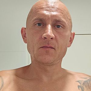 Muž 42 rokov Nitra