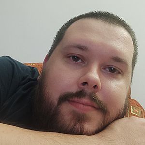 Muž 34 rokov Želiezovce