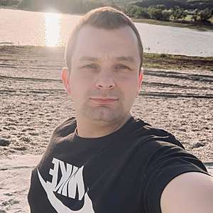 Muž 29 rokov Lučenec
