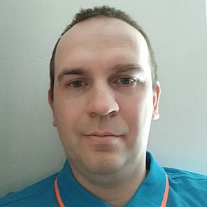 Muž 38 rokov Pezinok