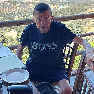 Muž 52 rokov Galanta