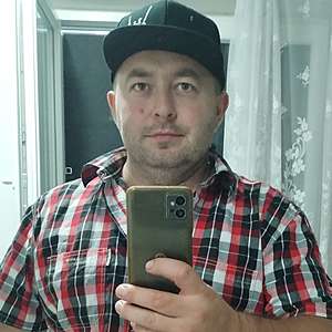 Muž 34 rokov Ilava