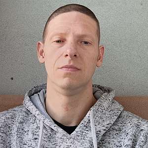 Muž 40 rokov Galanta