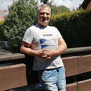 Muž 52 rokov Topoľčany